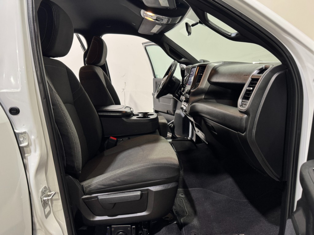 2024 RAM 3500 Image 14