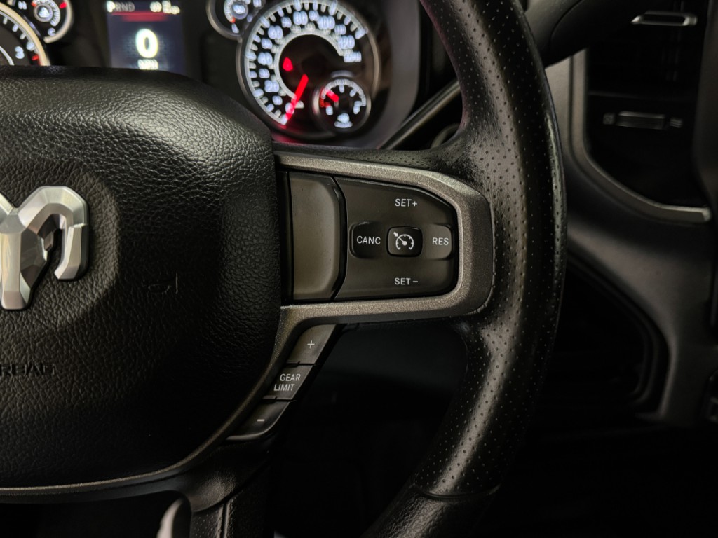 2024 RAM 3500 Image 23