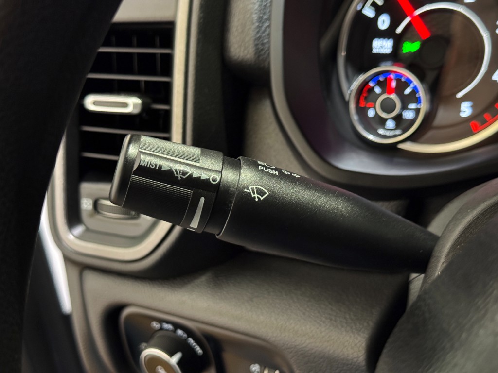 2024 RAM 3500 Image 24