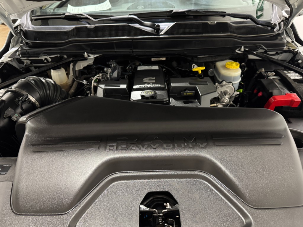 2024 RAM 3500 Image 63