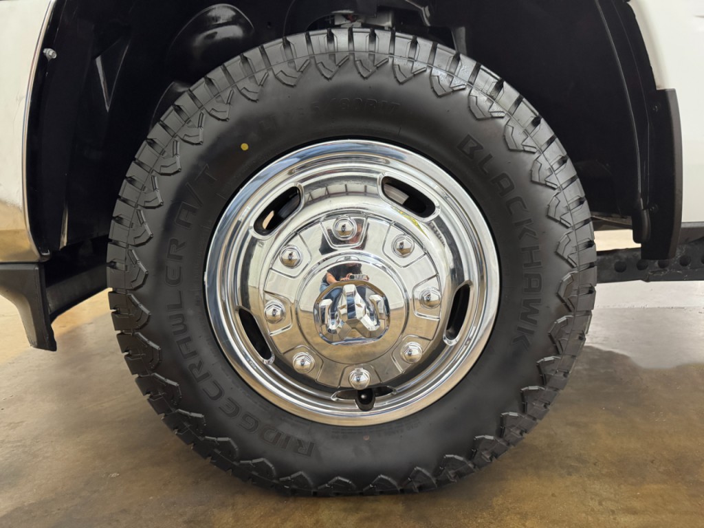 2024 RAM 3500 Image 65