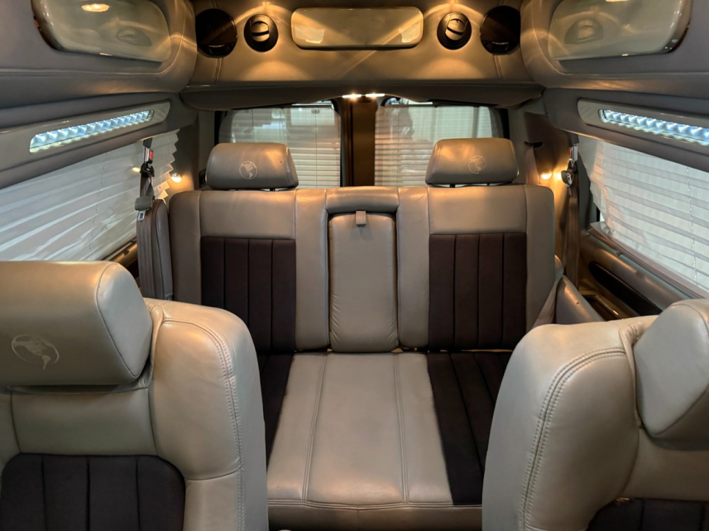 2013 GMC Savana Image 16