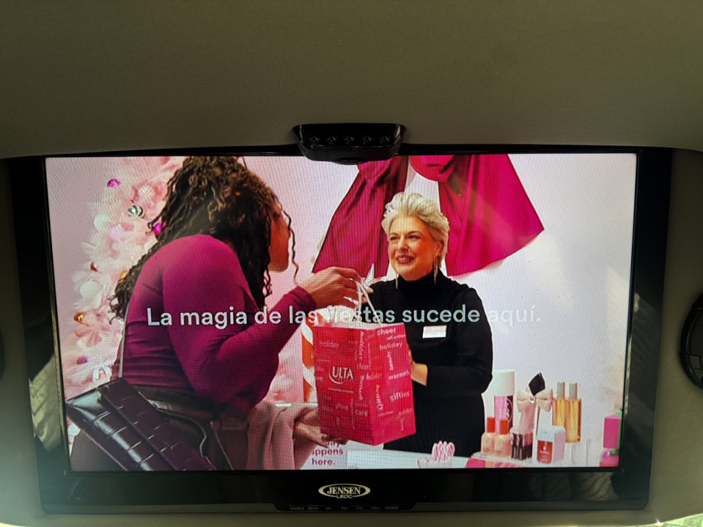 2013 GMC Savana Image 39