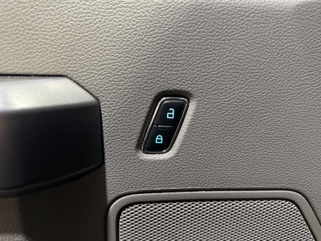 2022 Ford F-250 Image 9