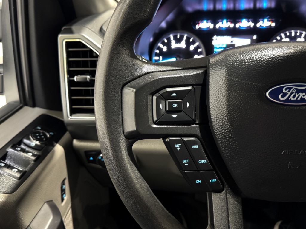 2022 Ford F-250 Image 21