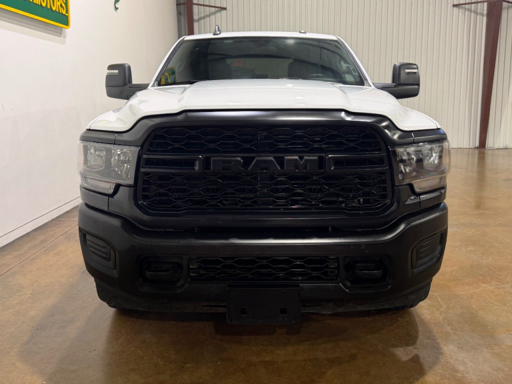 2024 RAM 2500 Image 3