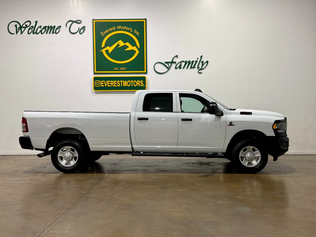2024 RAM 2500 Image 9