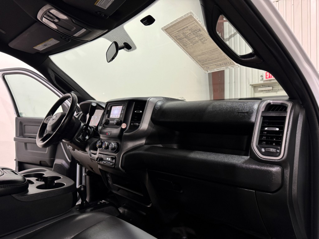 2024 RAM 2500 Image 11