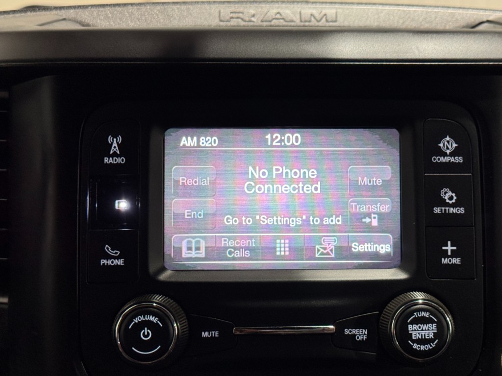 2024 RAM 2500 Image 32