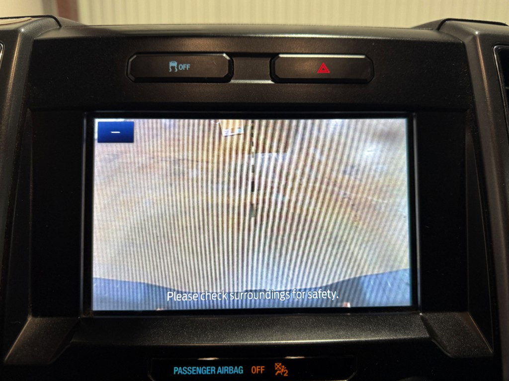 2021 Ford F-250 Image 24