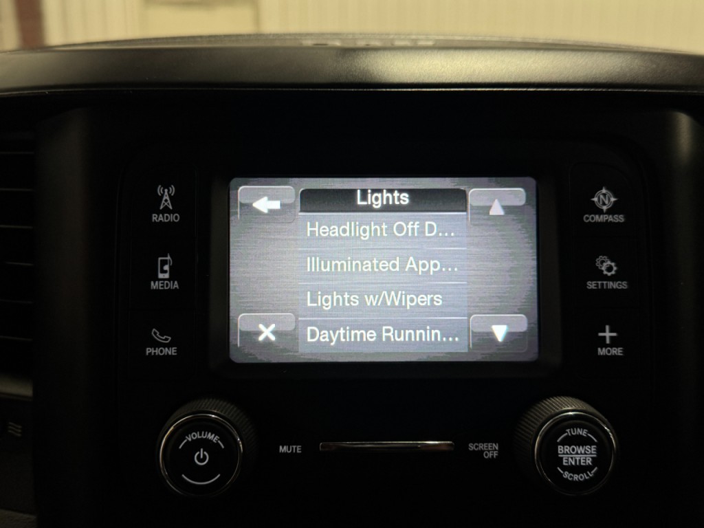 2022 RAM 2500 Image 16