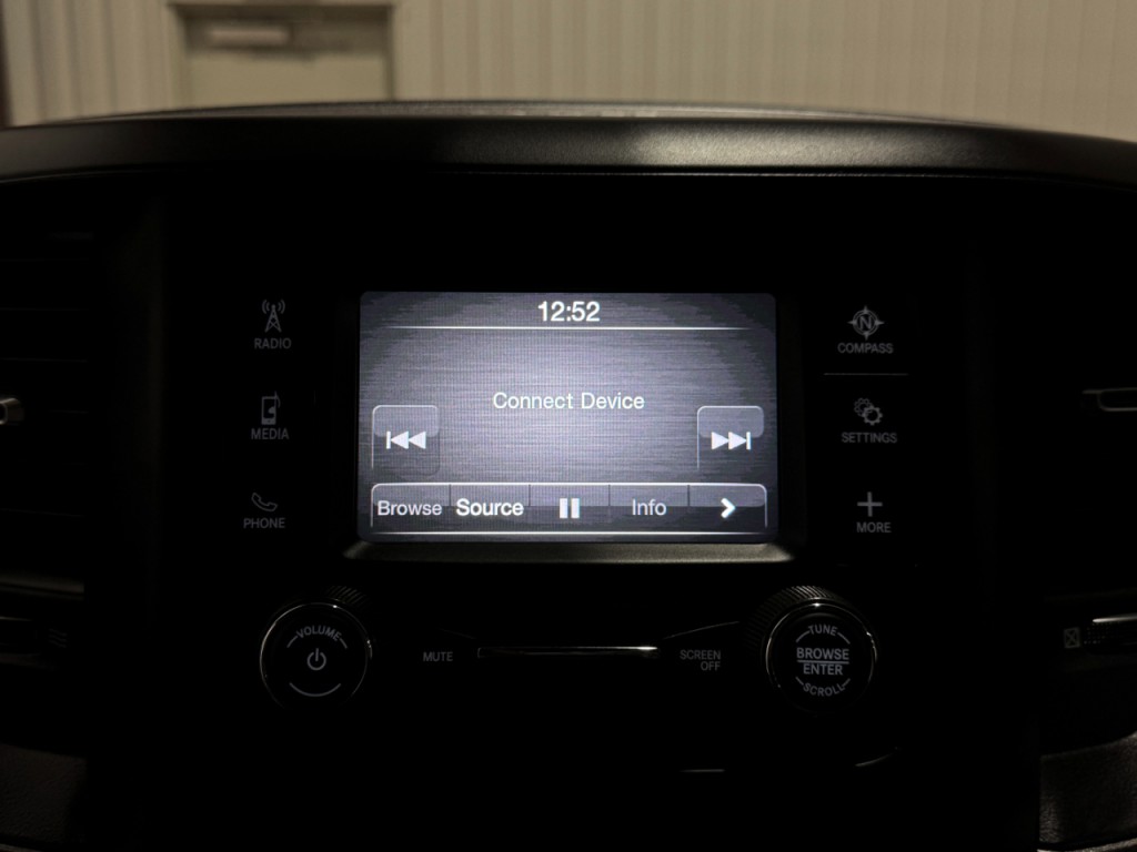 2022 RAM 2500 Image 33