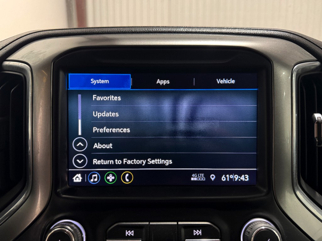 2022 Chevrolet Silverado 1500 Image 18