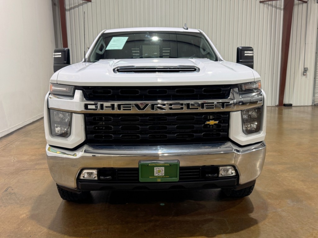 2022 Chevrolet Silverado 1500 Image 2