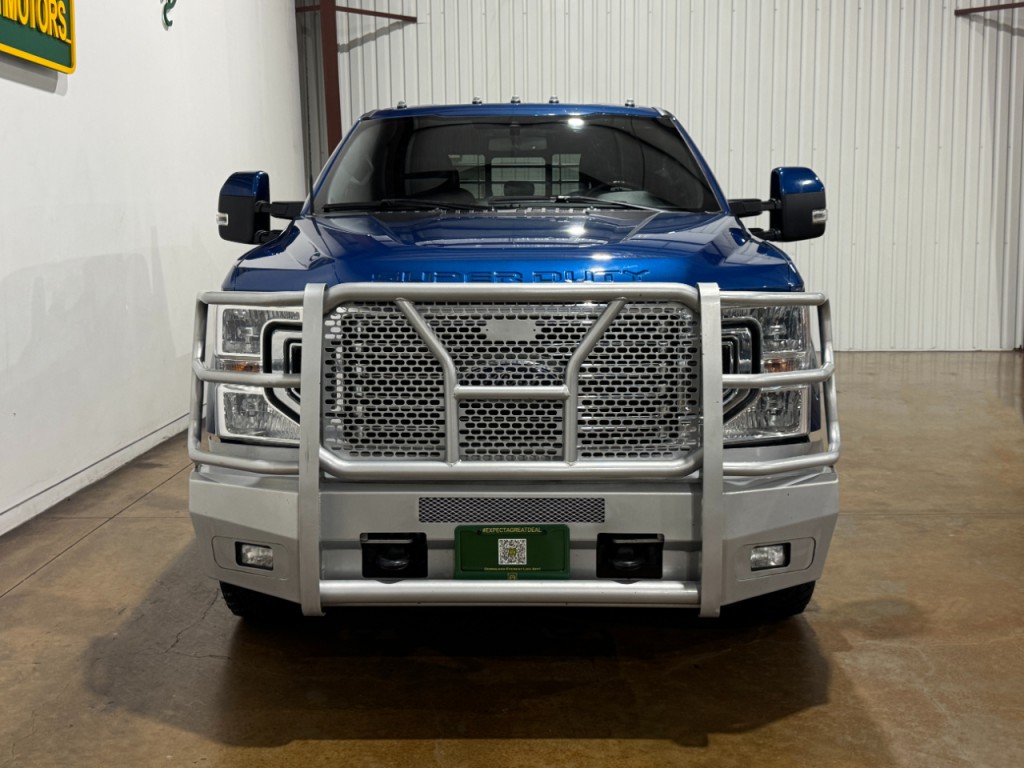 2022 Ford F-350 Image 2