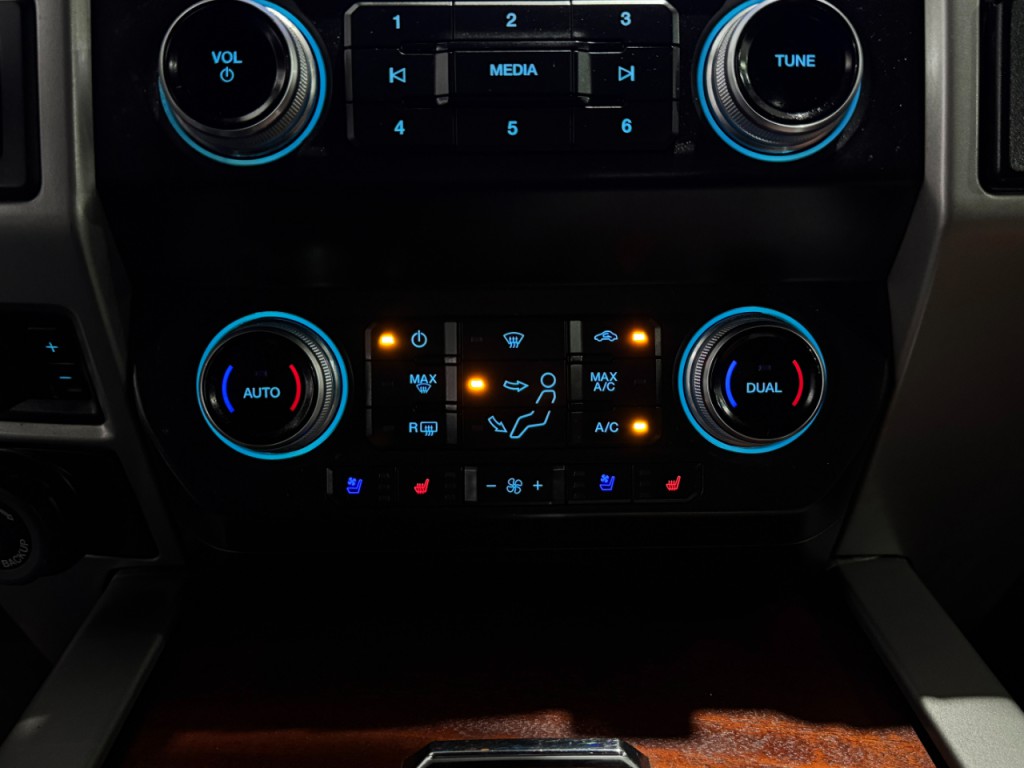 2020 Ford F-250 Image 39