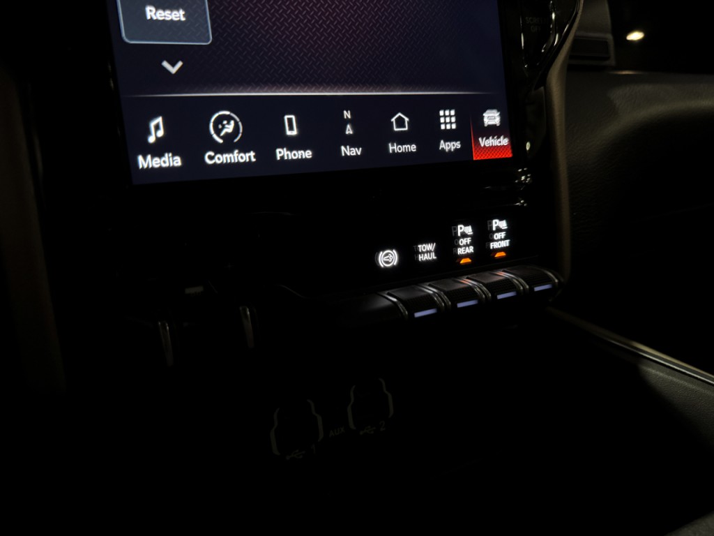 2024 RAM 3500 Image 10