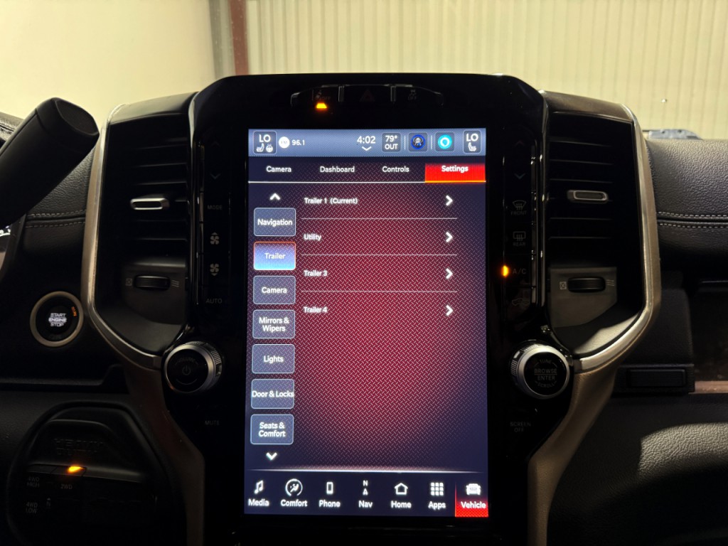 2024 RAM 3500 Image 30