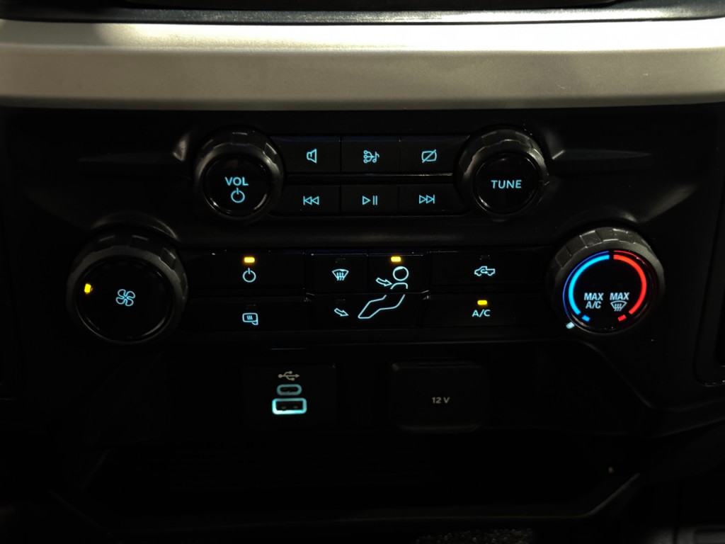 2023 Ford F-350 Image 33