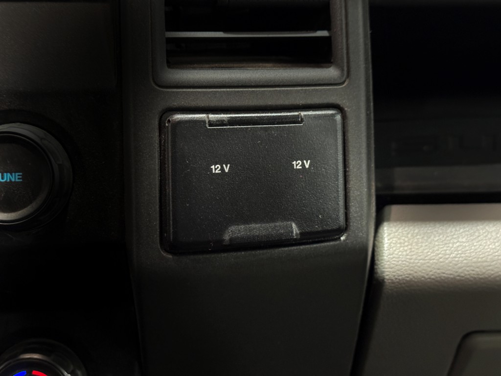 2022 Ford F-350 Image 6