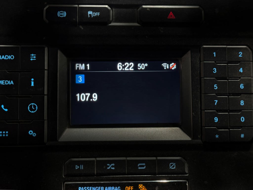 2022 Ford F-350 Image 10