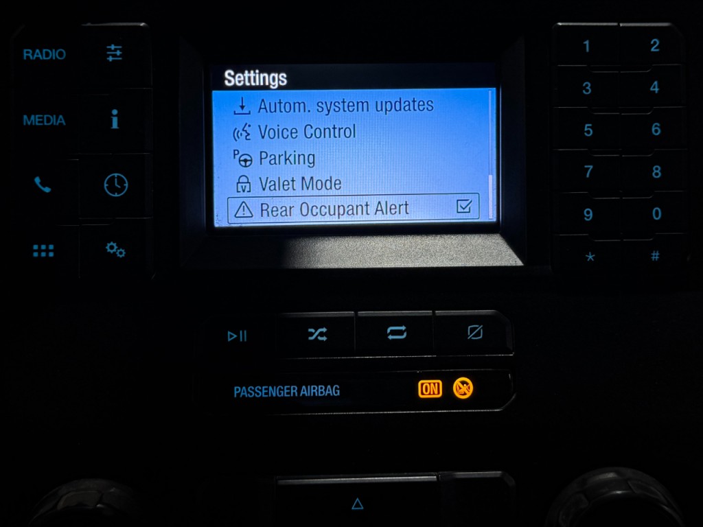 2022 Ford F-350 Image 16