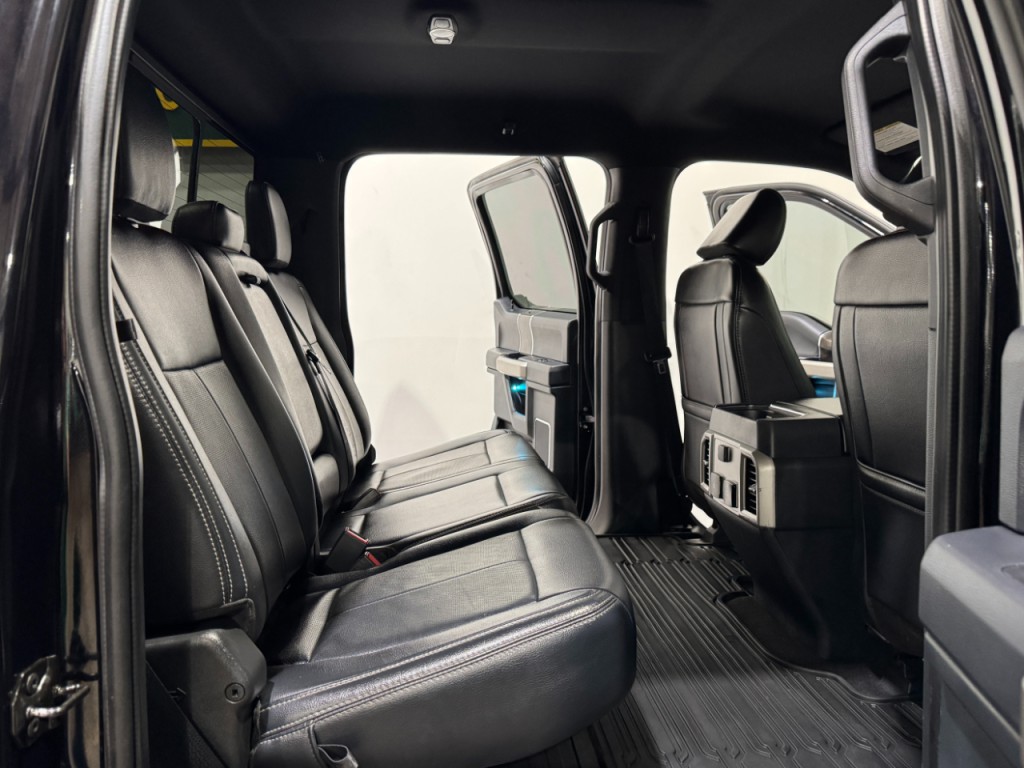 2022 Ford F-350 Image 15