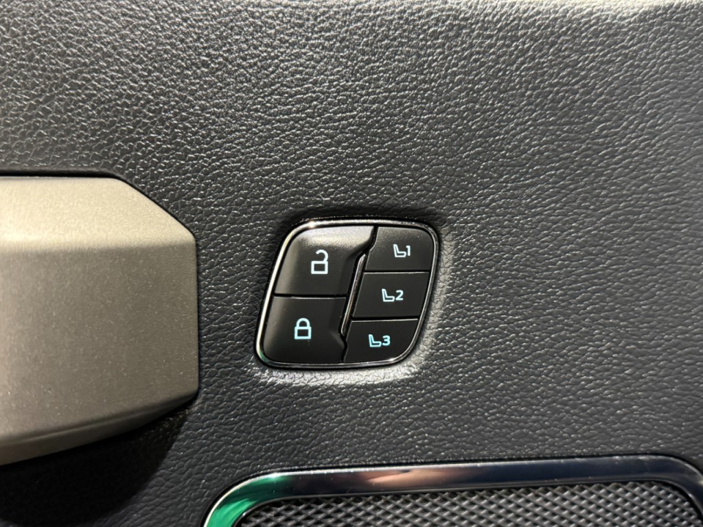 2022 Ford F-350 Image 31