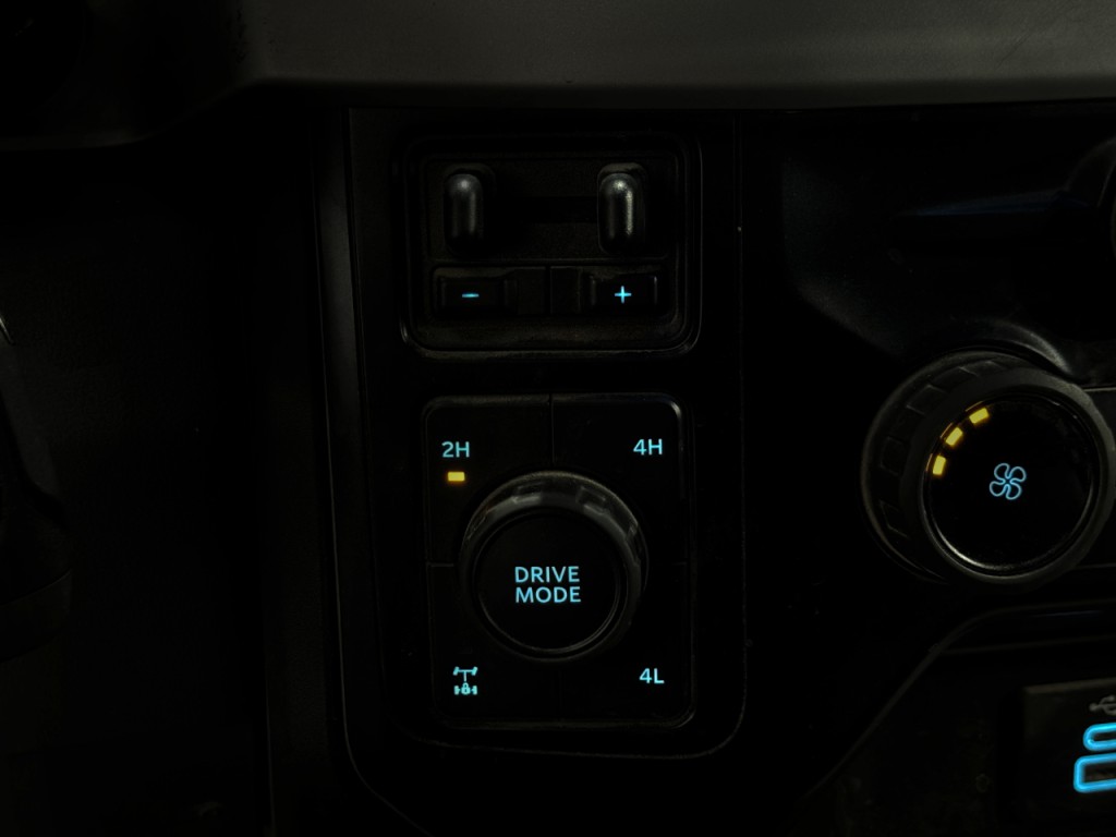 2023 Ford F-350 Image 18