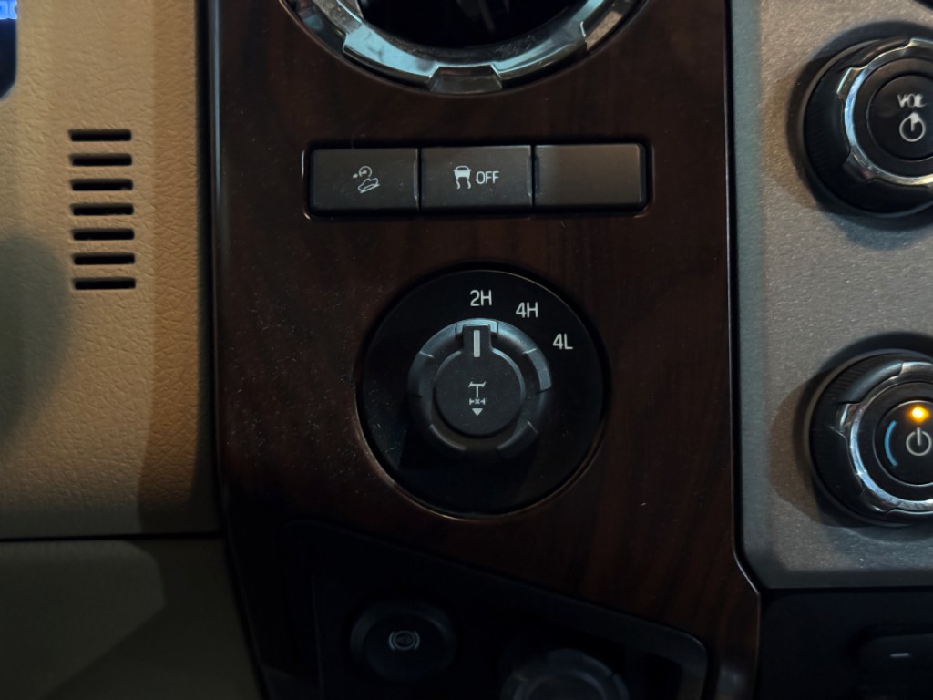 2016 Ford F-350 Image 11