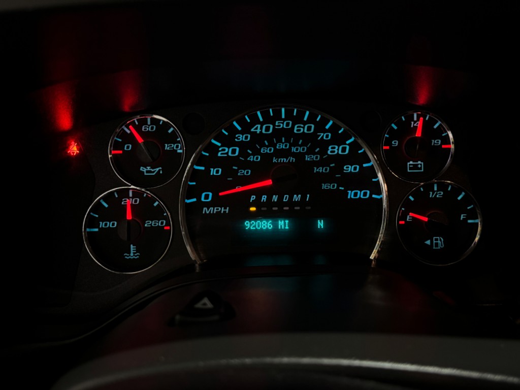 2021 Chevrolet Express Image 21