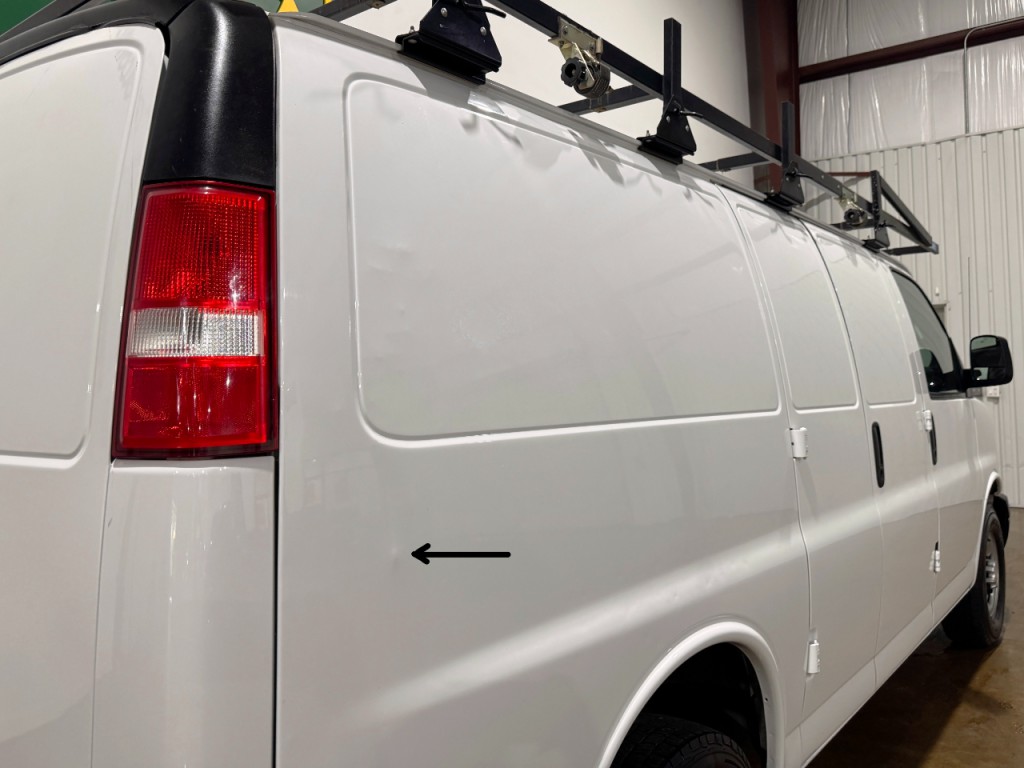 2021 Chevrolet Express Image 43