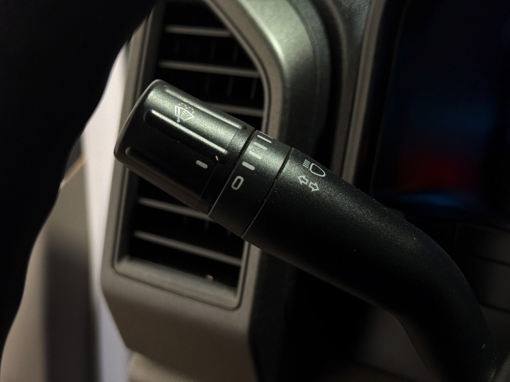 2021 Ford F-250 Image 8