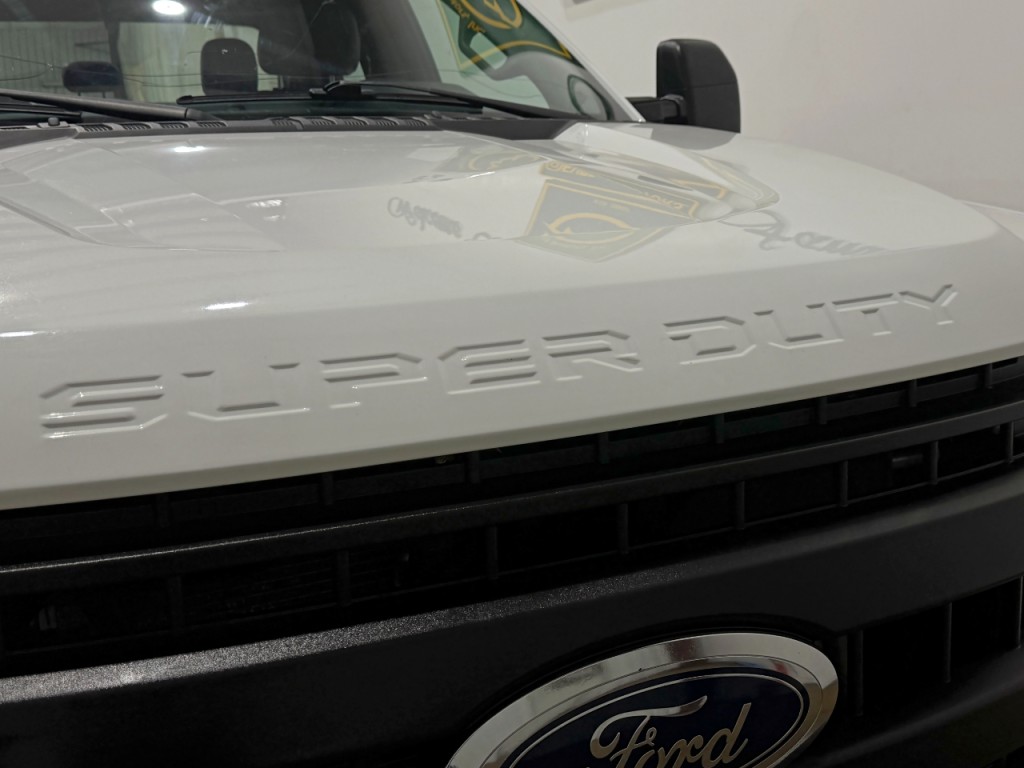 2021 Ford F-250 Image 25