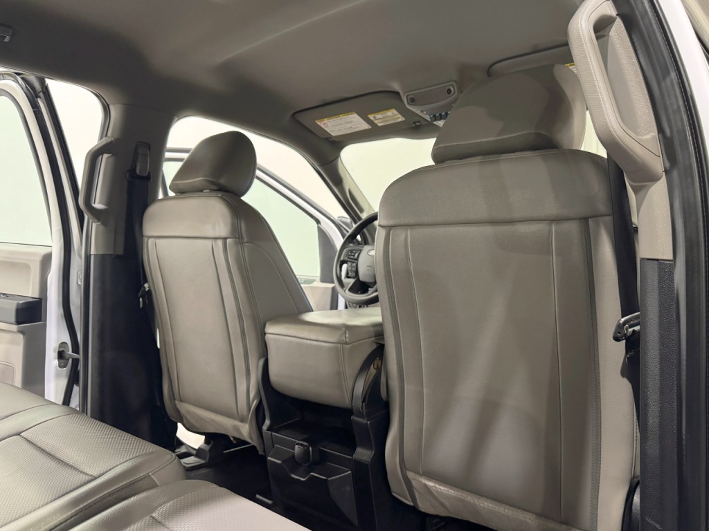 2021 Ford F-250 Image 17