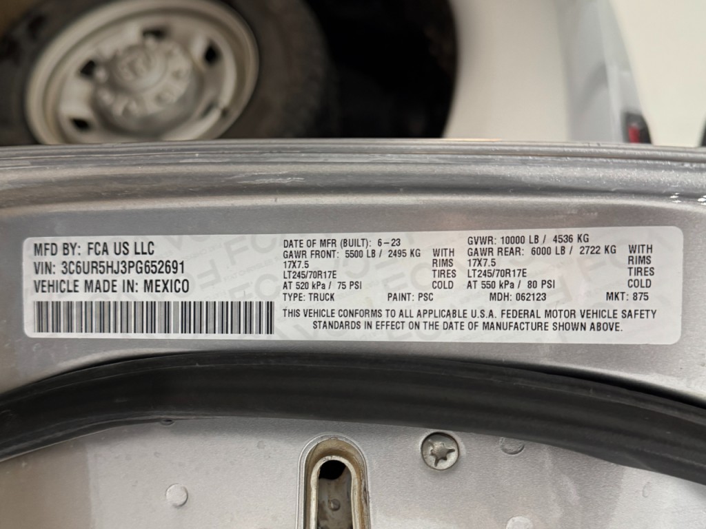 2023 RAM 2500 Image 29