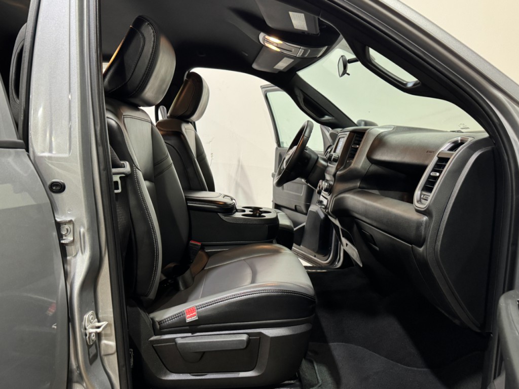 2023 RAM 2500 Image 14