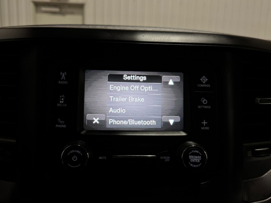 2023 RAM 2500 Image 38