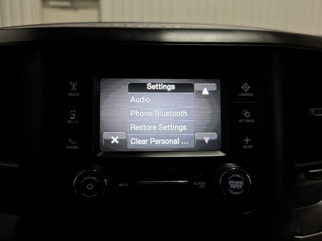 2023 RAM 2500 Image 39