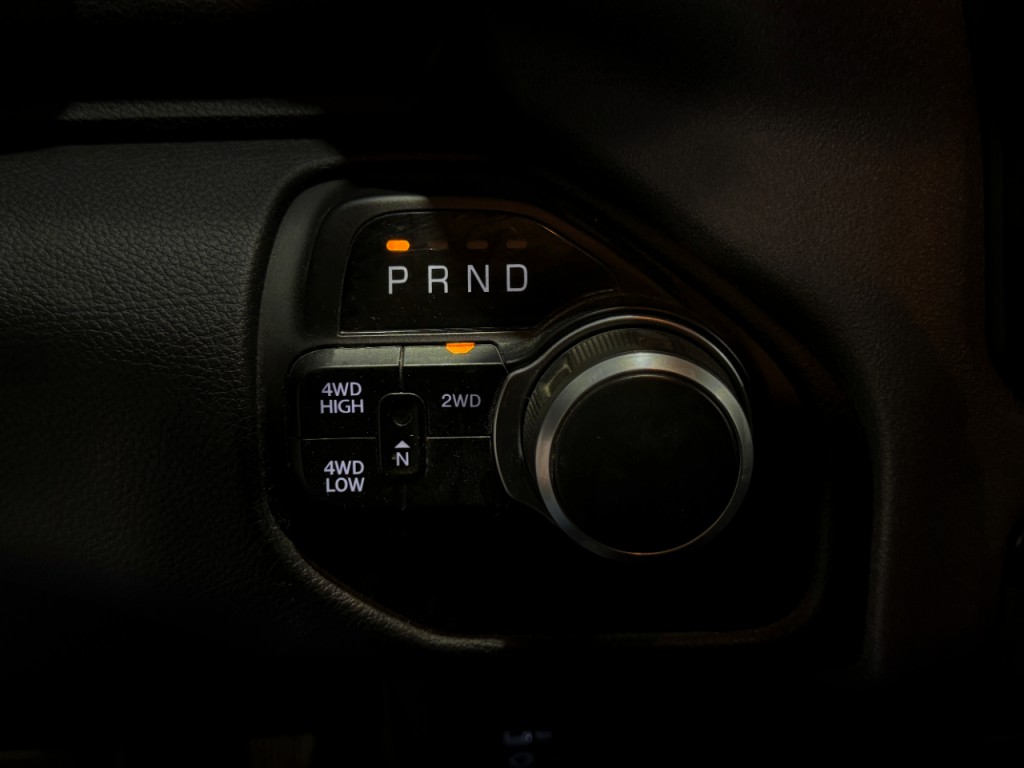 2023 RAM 2500 Image 9