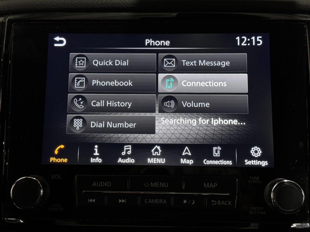 2020 Nissan Titan Image 15