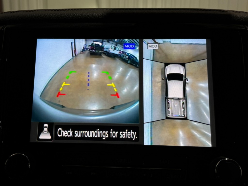 2020 Nissan Titan Image 22