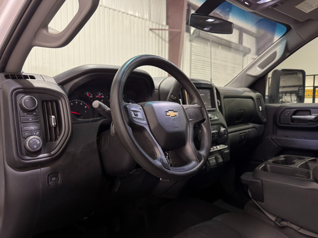 2023 Chevrolet Silverado 1500 Image 5