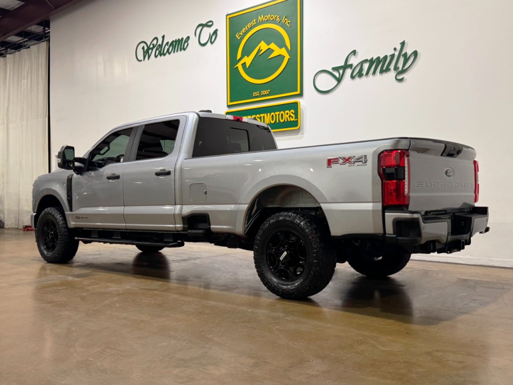 2023 Ford F-250 Image 7