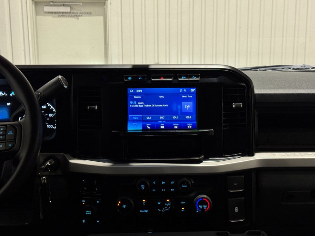 2023 Ford F-250 Image 22