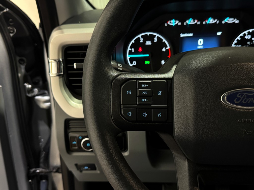 2023 Ford F-250 Image 23