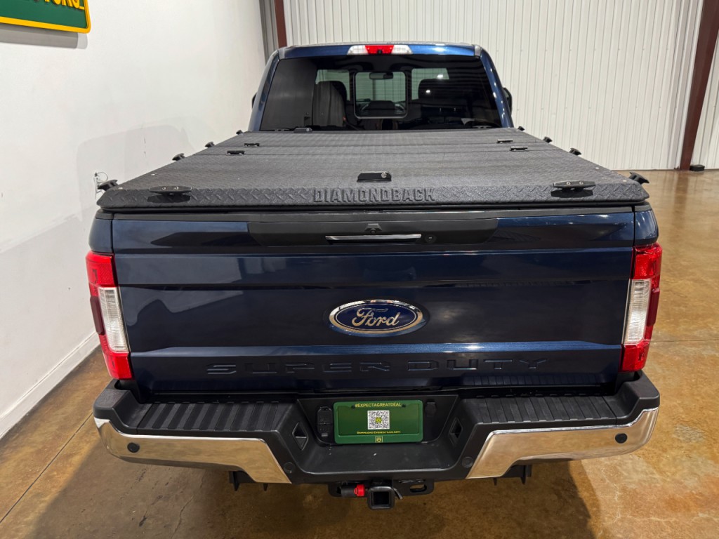 2017 Ford F-250 Image 9