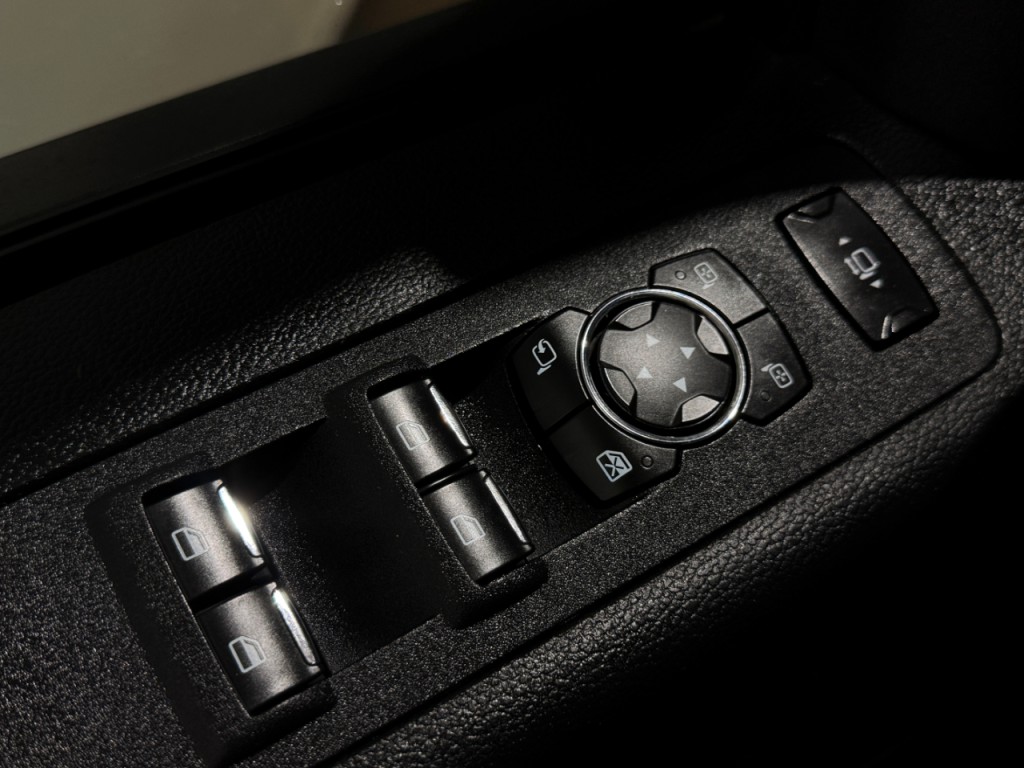 2017 Ford F-250 Image 24