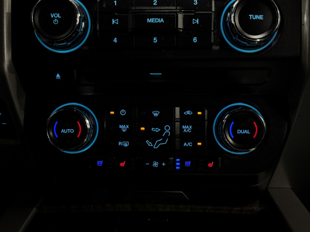 2017 Ford F-250 Image 35