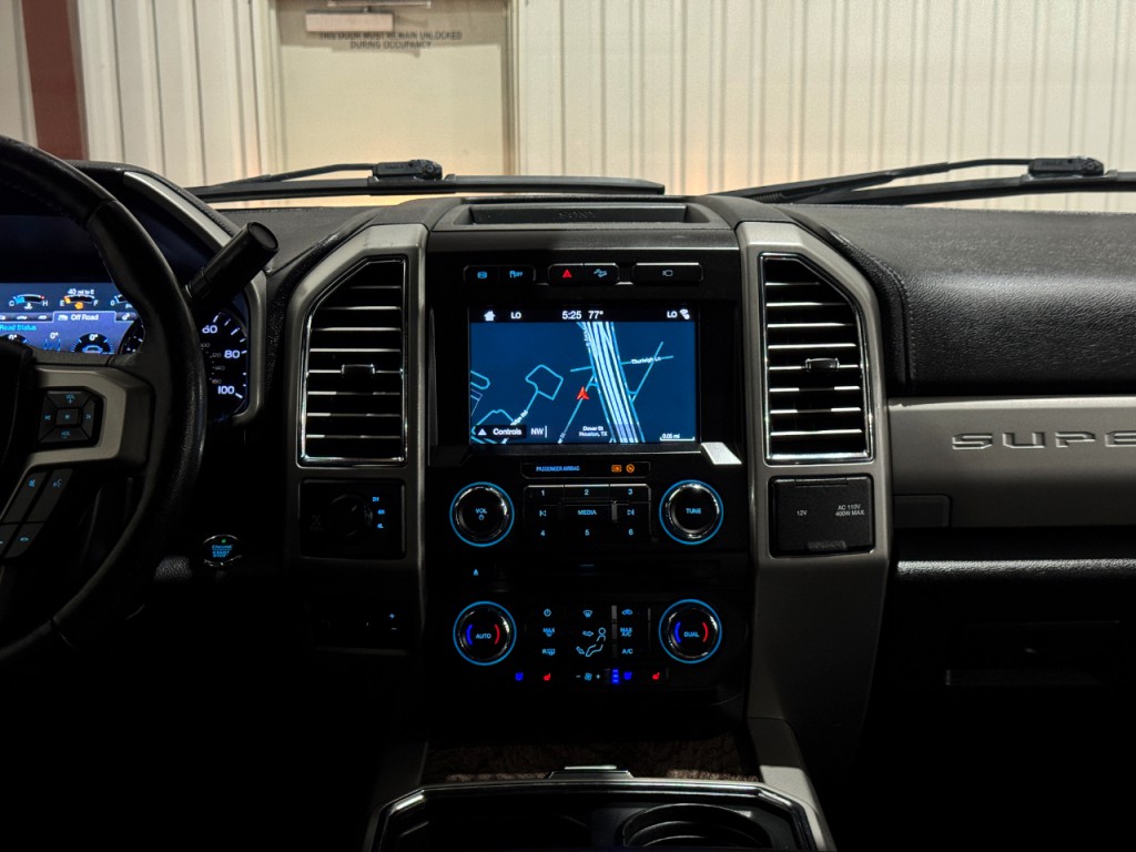 2017 Ford F-250 Image 70